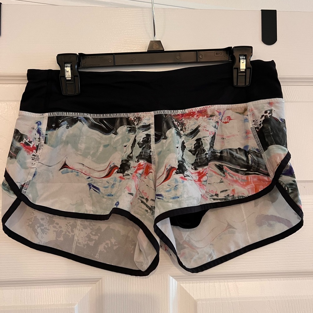 Lululemon Speed Up 2.5 inch Shorts - Multi color